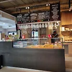 Ξενοδοχείο με διαμερίσματα Residenza Carracci 4*