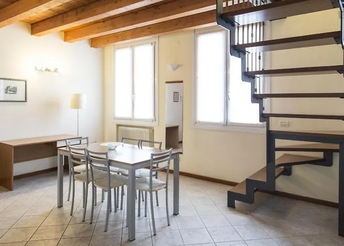 מלון דירות Residenza Carracci