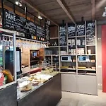 Residenza Carracci Apartmanhotel 4*