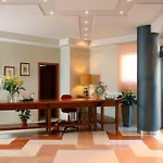 Residenza Carracci Apartmanhotel 4*