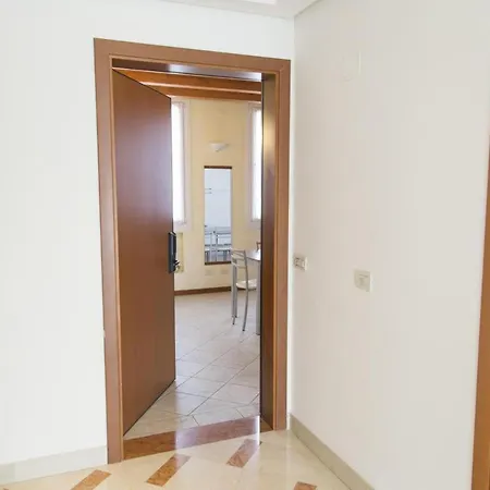 Residenza Carracci Hotel apartamentowy Bolonia